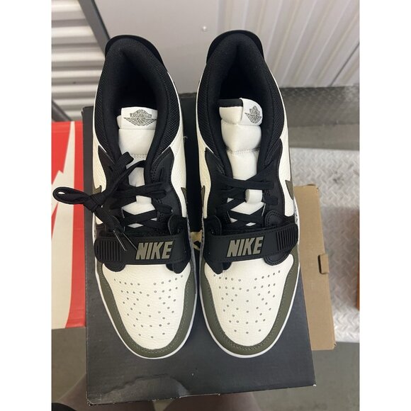 Jordan Legacy 312 Low Sail Black Medium Olive CD7069120 Size US 10.5 New GoodBox - Picture 3 of 9
